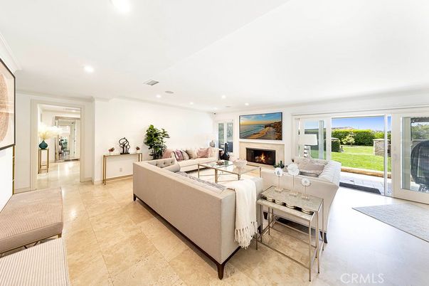 Fireplace, Interior, Living room, Recessed Lighting