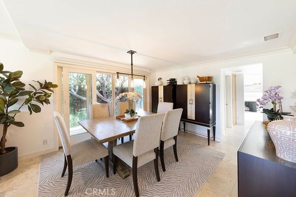 Dining room, Interior, Pendant Lights