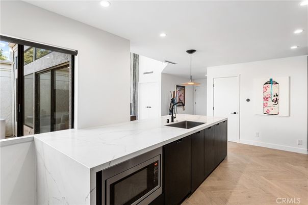 Interior, Kitchen, Pendant Lights, Recessed Lighting, Wood Texture Flooring