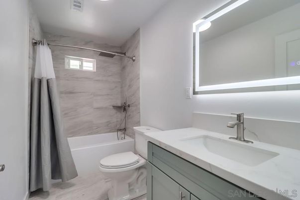 Bathroom, Interior, Marble, Marble Walls