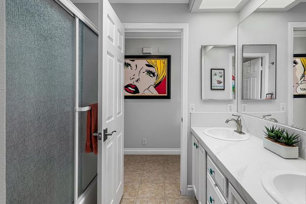 Bathroom, Dual Sink Vanities, Interior