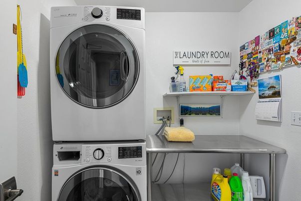 Interior, Utility Closets, Washer