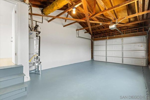Garage, Interior, Wooden Beams, Wooden Ceilings