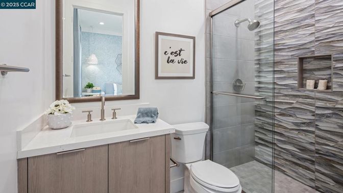 Bathroom, Glass Shower, Interior, Pendant Lights, Recessed Lighting