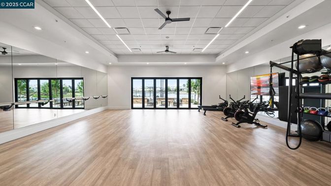 Fitness Equipment, Interior, Recessed Lighting, Wood Texture Flooring