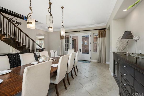 Dining room, Interior, Pendant Lights, Recessed Lighting