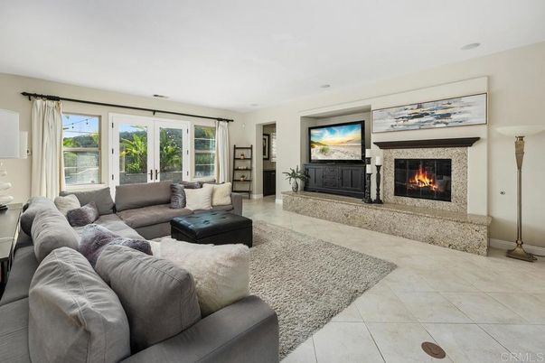 Fireplace, Interior, Living room