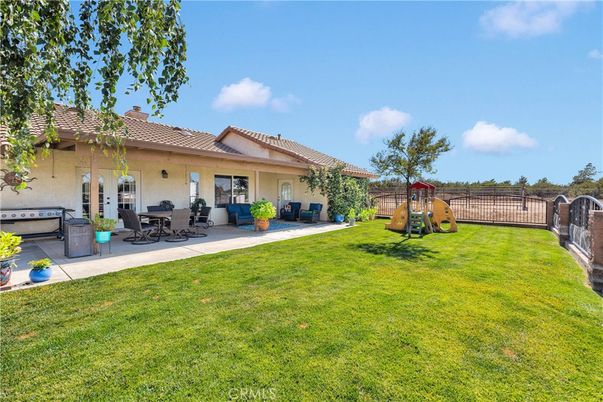 Backyard, Exterior, Playground