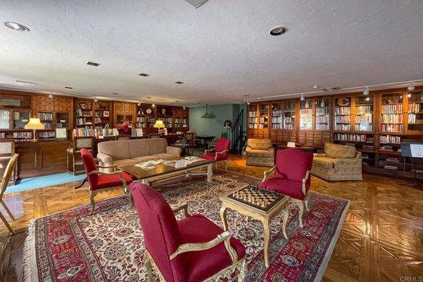 Dining room, Interior, Living room, Pendant Lights, Recessed Lighting, Wood Texture Flooring