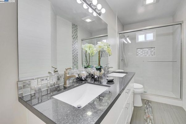Bathroom, Dual Sink Vanities, Interior, Wood Texture Flooring