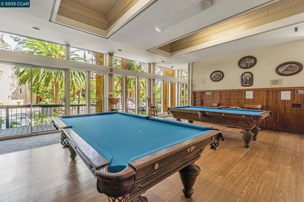 Billiard Table, Game Room, Interior, Wood Texture Flooring
