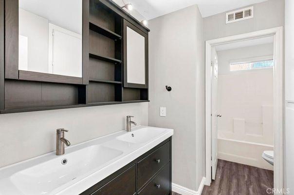 Bathroom, Dual Sink Vanities, Interior, Wood Texture Flooring
