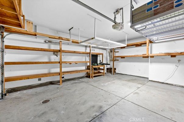 Garage, Interior