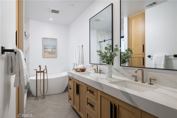 Bathroom, Dual Sink Vanities, Free Standing Baths, Interior, Marble Walls, Recessed Lighting