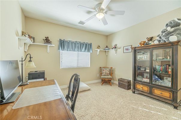 Home Office, Interior