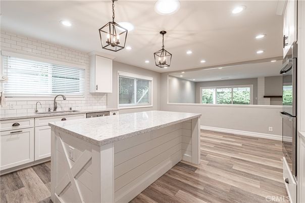 Interior, Kitchen, Pendant Lights, Recessed Lighting, Wood Texture Flooring