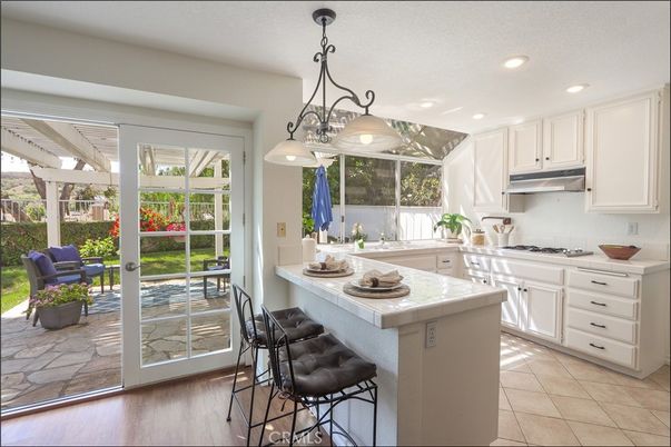 Interior, Kitchen, Pendant Lights, Recessed Lighting, Tile Countertops