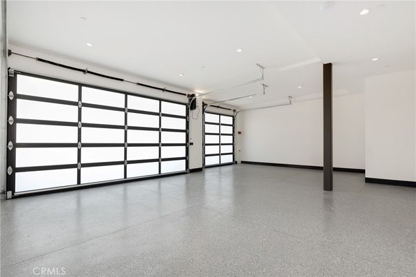 Garage, Interior, Recessed Lighting
