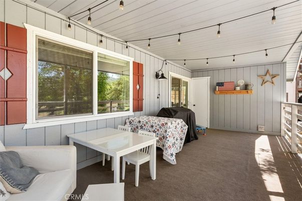 Dining room, Interior