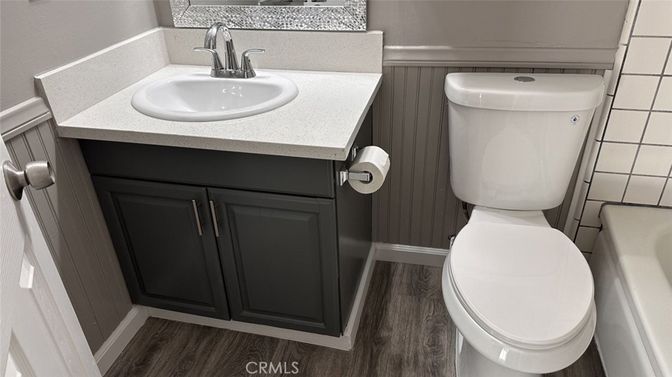 Bathroom, Interior, Wood Texture Flooring