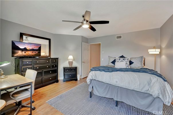 Bedroom, Home Office, Interior, Wood Texture Flooring