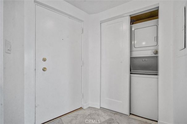 Interior, Marble, Utility Closets, Washer