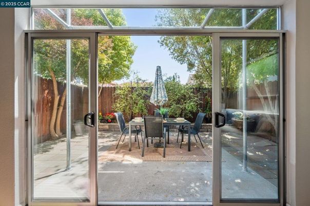 Dining room, Interior, Sun Room