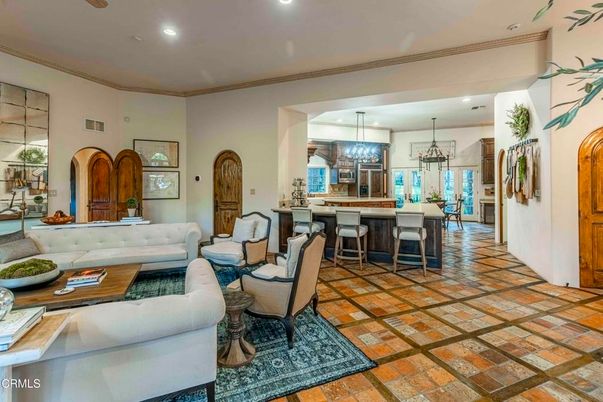 Dining room, Interior, Kitchen, Living room, Pendant Lights, Recessed Lighting