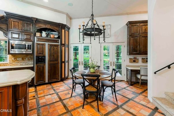 Chandelier, Dining room, Interior, Recessed Lighting