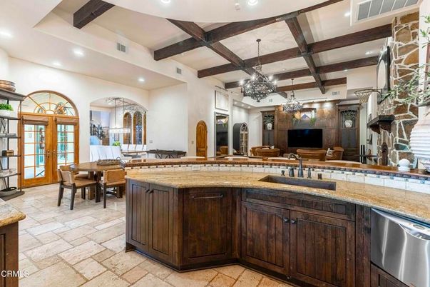 Chandelier, Dining room, Interior, Kitchen, Recessed Lighting, Wooden Beams