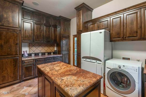 Interior, Kitchen, Washer