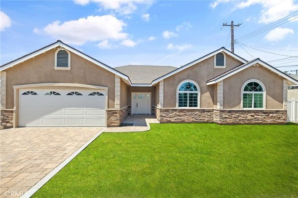 Attached, Backyard, Exterior, Facade, Ranch