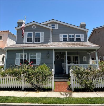 Exterior, Facade, American Craftsman