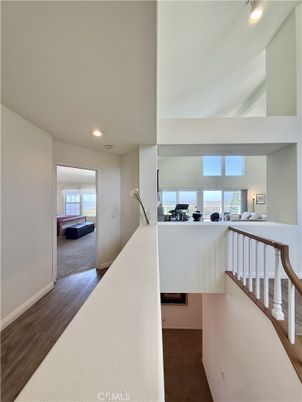 Interior, Recessed Lighting, Water, Wood Texture Flooring