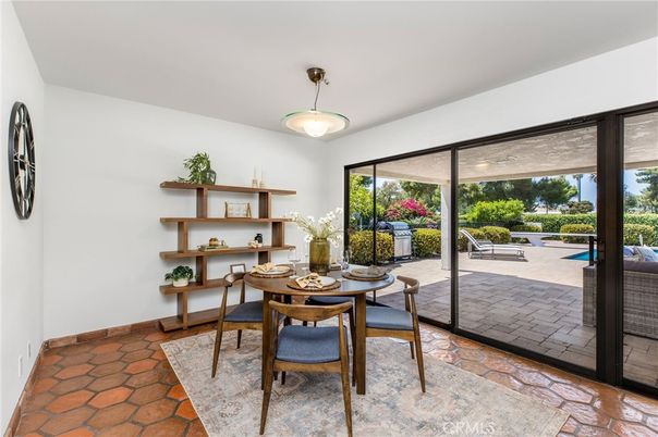 Dining room, Interior, Pendant Lights