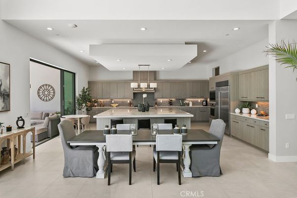Dining room, Interior, Kitchen, Pendant Lights, Recessed Lighting, Stainless Steel Appliances