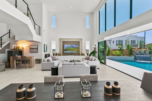 Dining room, Interior, Living room, Pool, Recessed Lighting