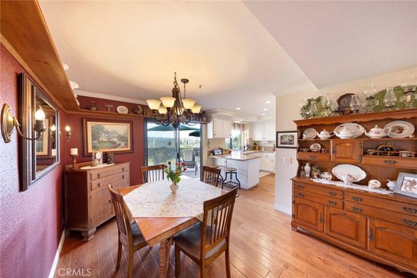 Chandelier, Dining room, Interior, Kitchen, Recessed Lighting, Wood Texture Flooring