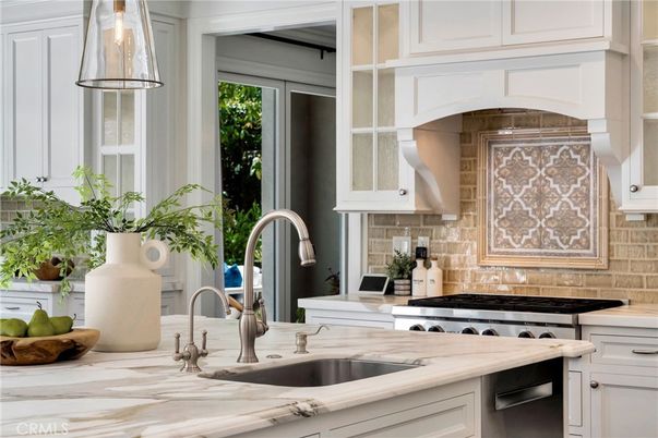 Interior, Kitchen, Pendant Lights, Stainless Steel Appliances
