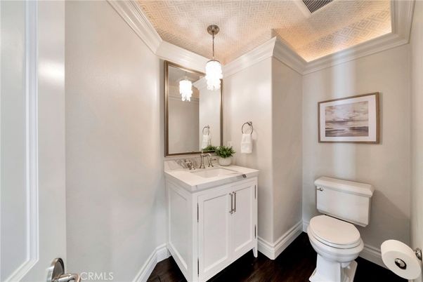 Bathroom, Interior, Pendant Lights, Wood Texture Flooring