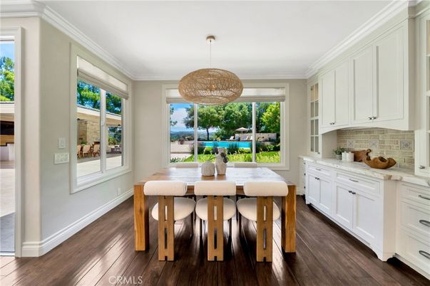Dining room, Interior, Pendant Lights, Water, Wood Texture Flooring