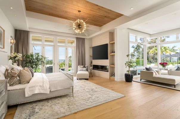 Bedroom, Fireplace, Interior, Pendant Lights, Recessed Lighting, Wooden Ceilings, Wood Texture Flooring