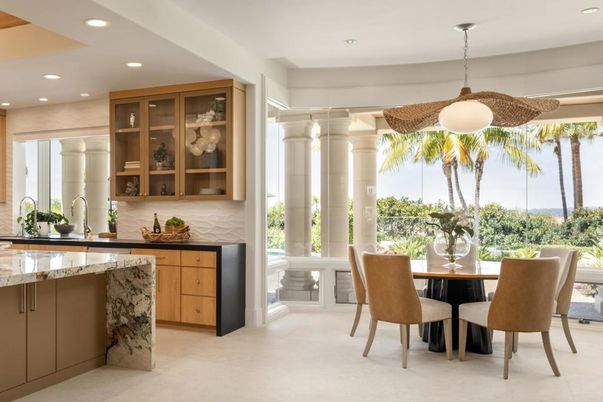 Dining room, Interior, Pendant Lights, Recessed Lighting