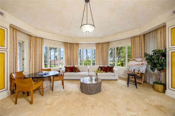 Dining room, Interior, Living room, Pendant Lights