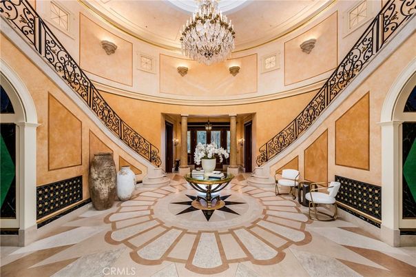 Chandelier, Interior, Recessed Lighting