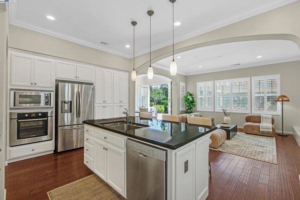 Interior, Kitchen, Living room, Pendant Lights, Recessed Lighting, Stainless Steel Appliances, Wood Texture Flooring
