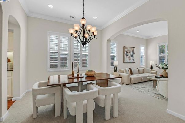 Chandelier, Dining room, Interior, Living room, Recessed Lighting