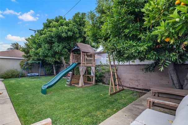Backyard, Exterior, Playground