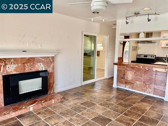 Fireplace, Interior, Kitchen