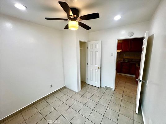 Empty room, Interior, Kitchen, Recessed Lighting